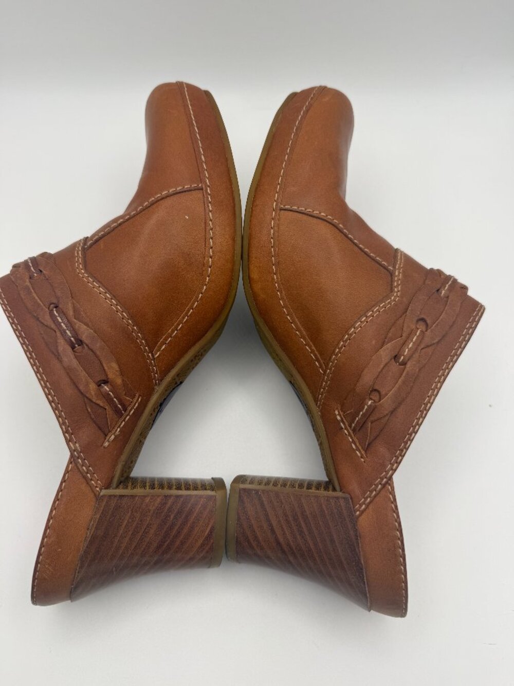 Clarks Artisan Collection Brown Leather Braided Mule Clogs Block Heel Sz 10M